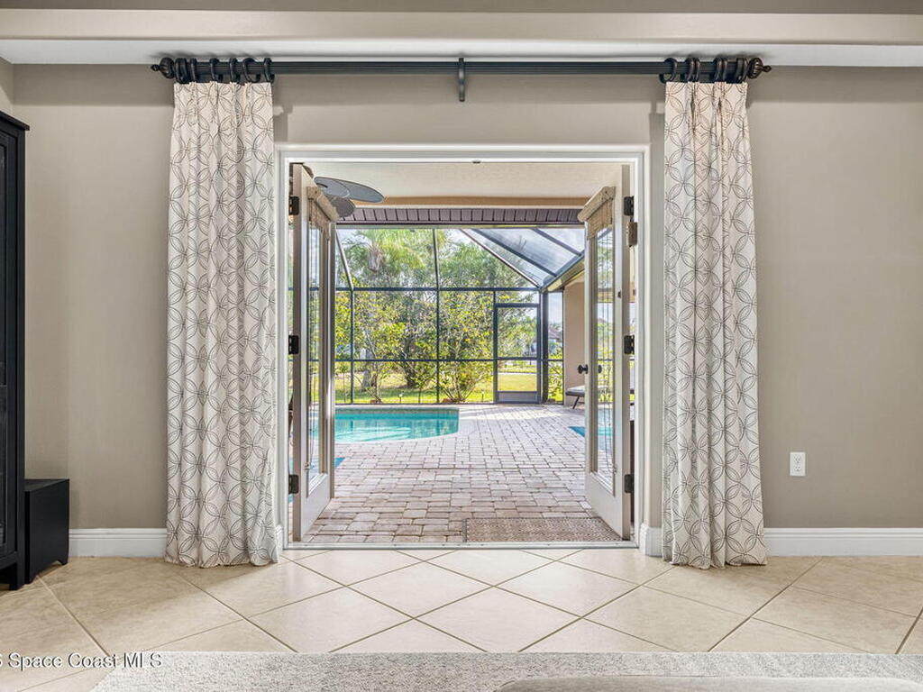 4035 Waterloo Place, Melbourne, FL 32940