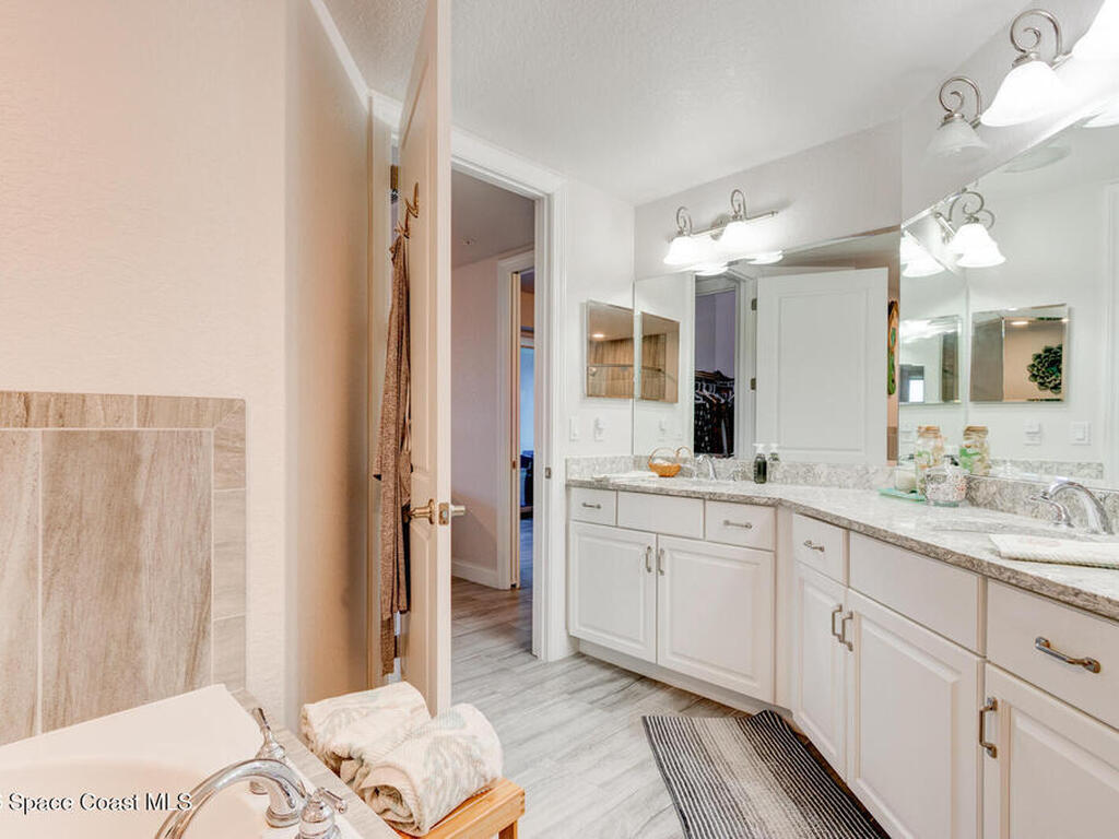 3 Riverwalk Drive, New Smyrna Beach, FL 32169