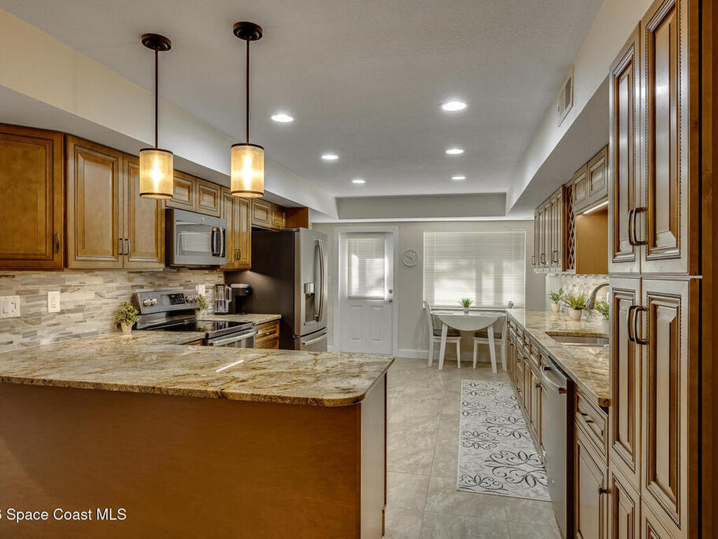 172 Skyline Boulevard, Satellite Beach, FL 32937