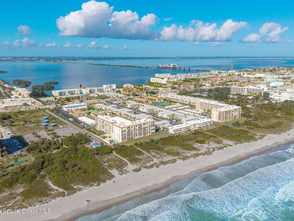 3060 N Atlantic Avenue, Cocoa Beach, FL 32931