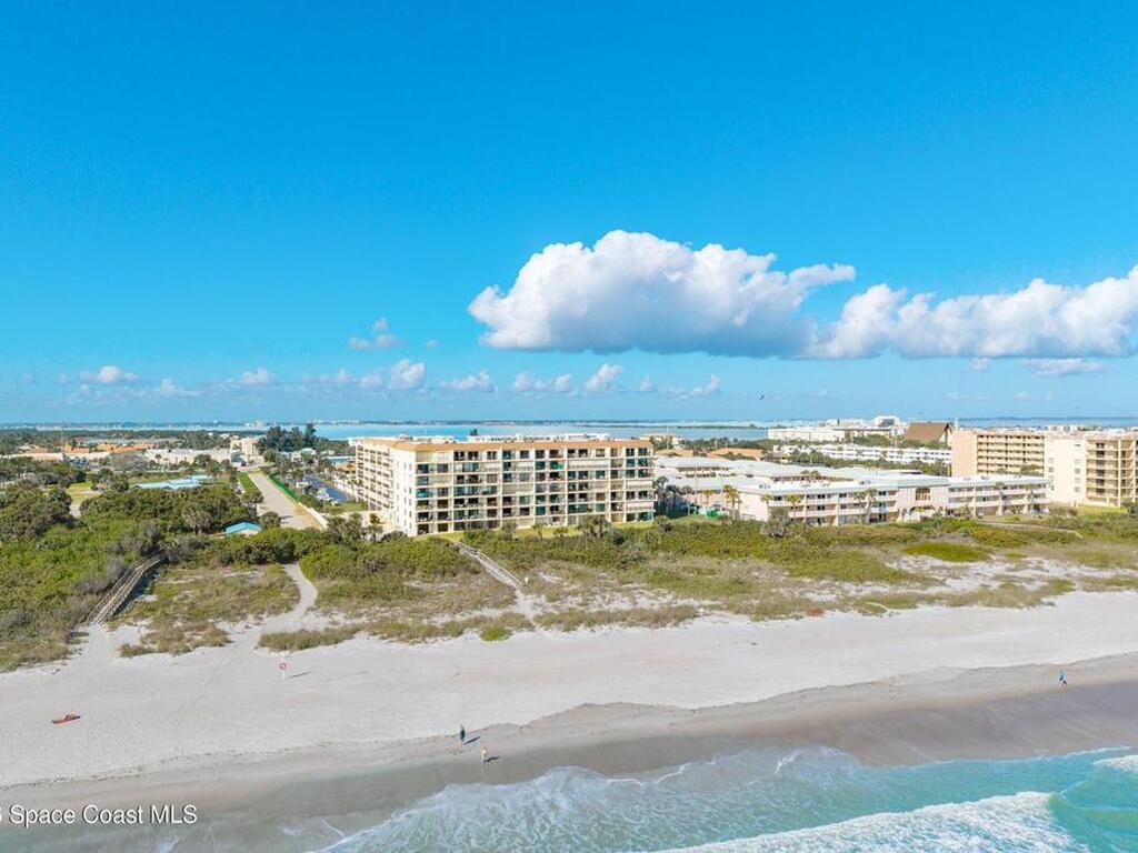 3060 N Atlantic Avenue, Cocoa Beach, FL 32931