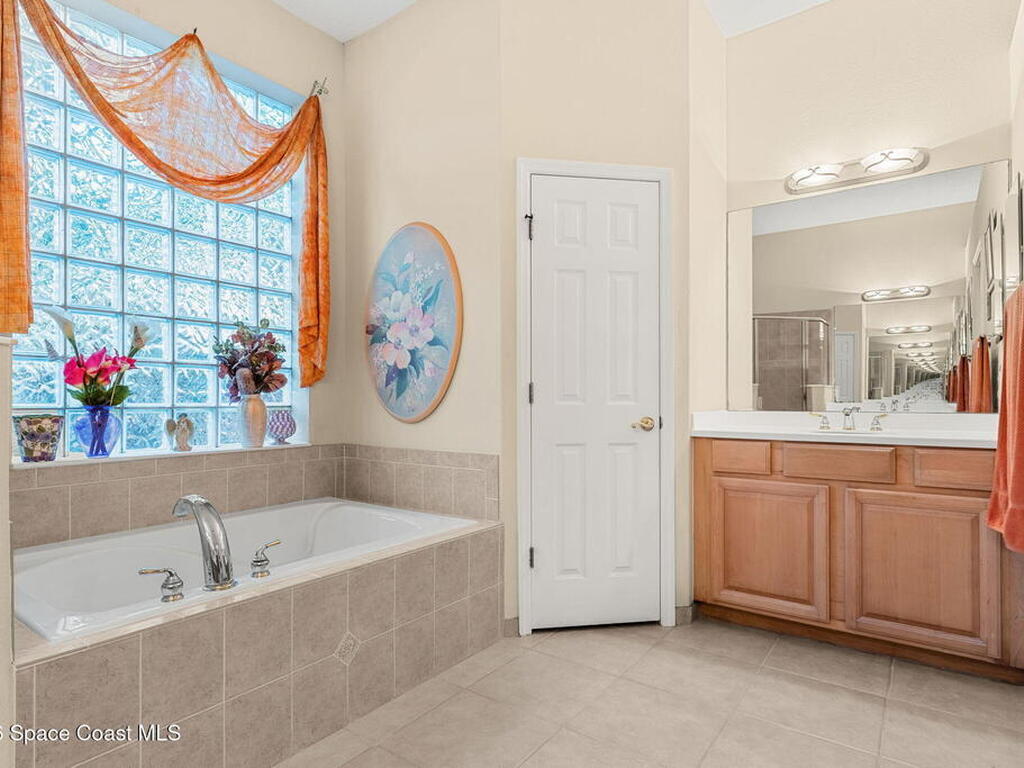 1811 Admiralty Boulevard, Rockledge, FL 32955