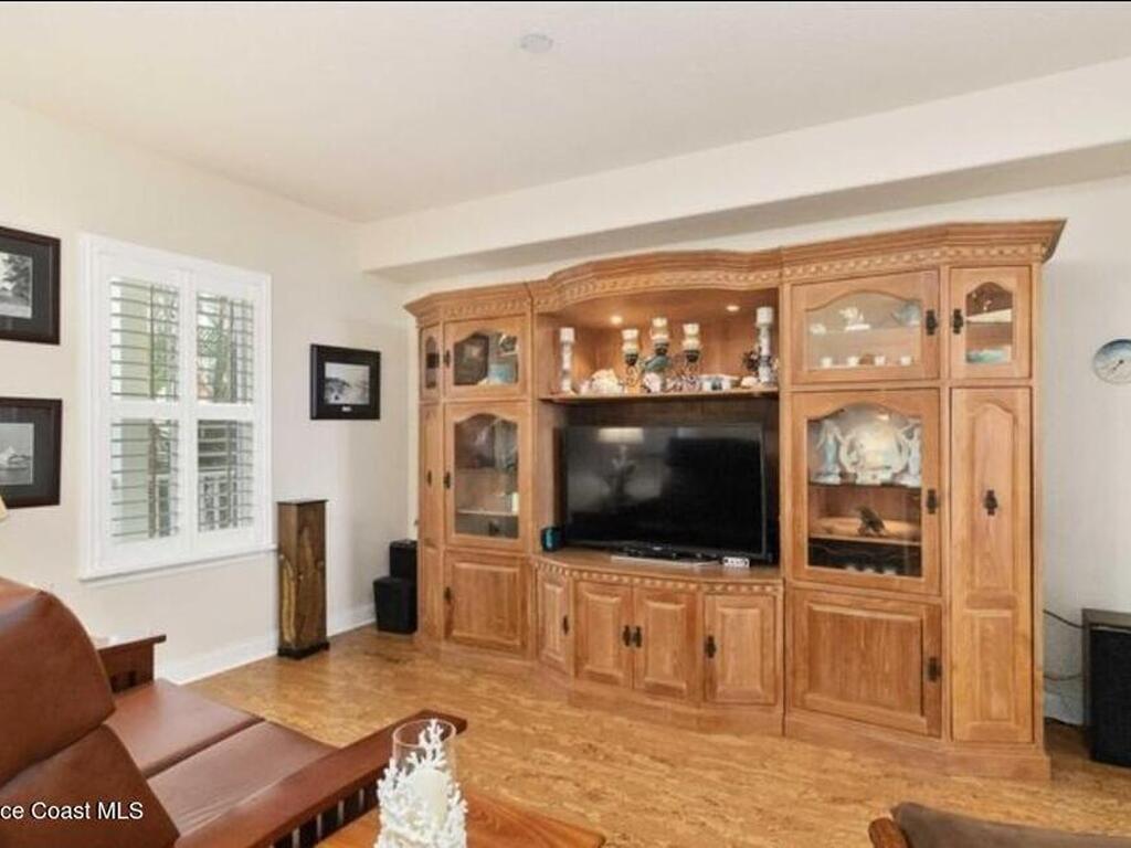 1 Eighth Avenue, Indialantic, FL 32903