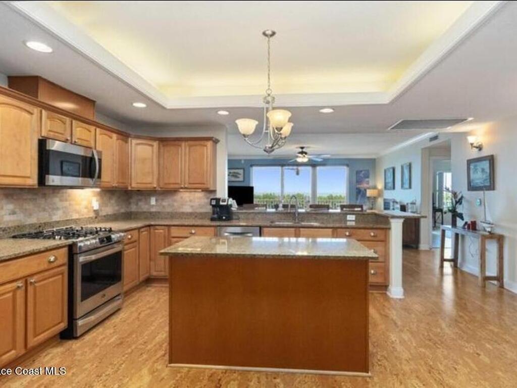 1 Eighth Avenue, Indialantic, FL 32903