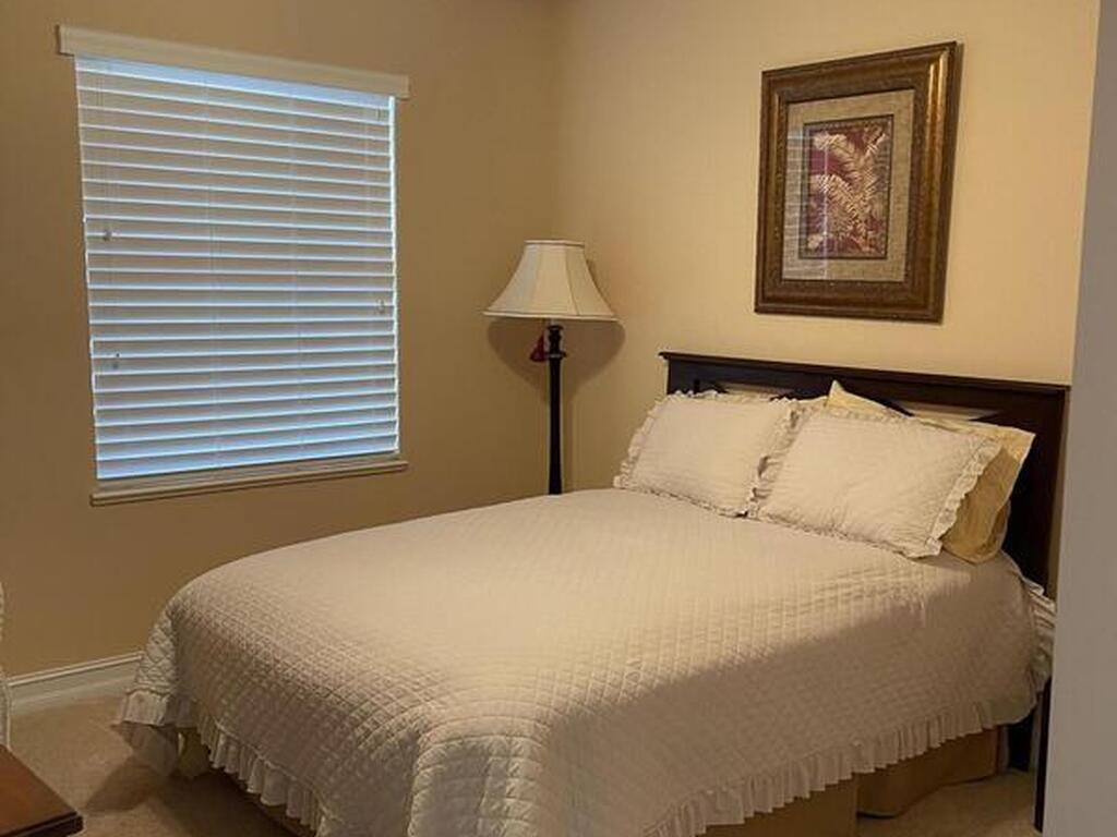 7 Indian River Avenue, Titusville, FL 32796