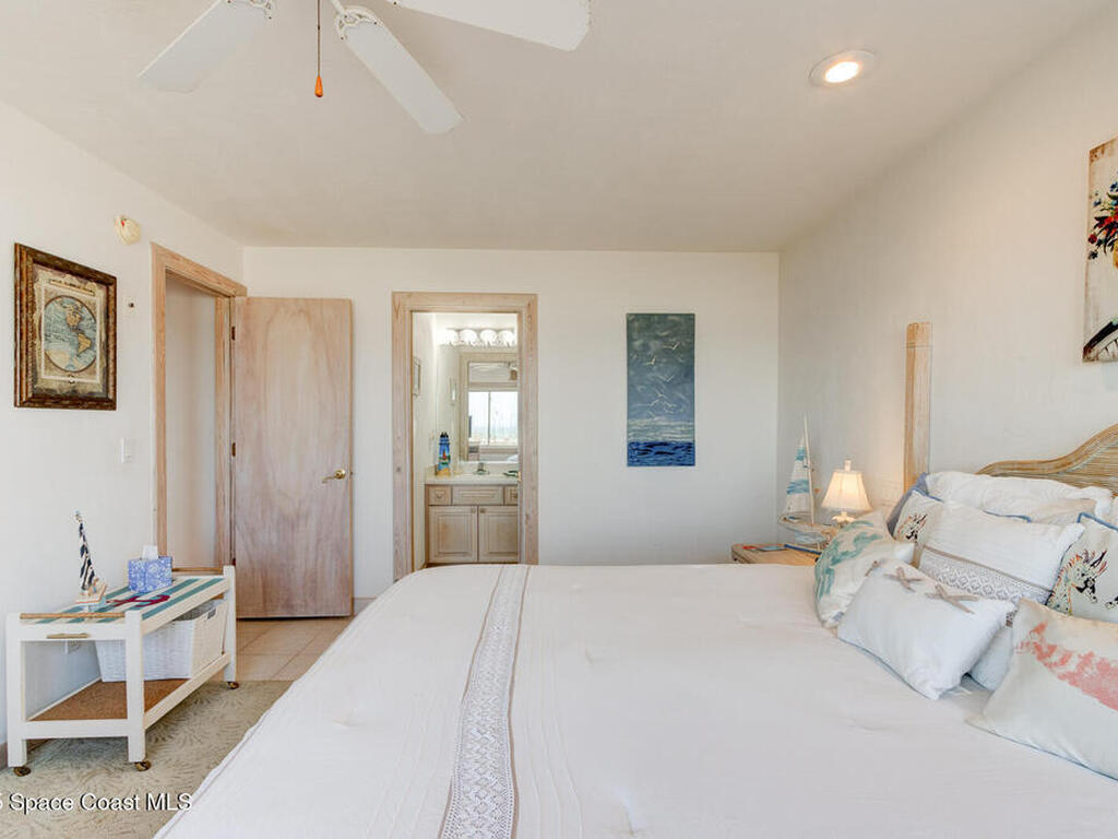 921 N Atlantic Avenue, New Smyrna Beach, FL 32169