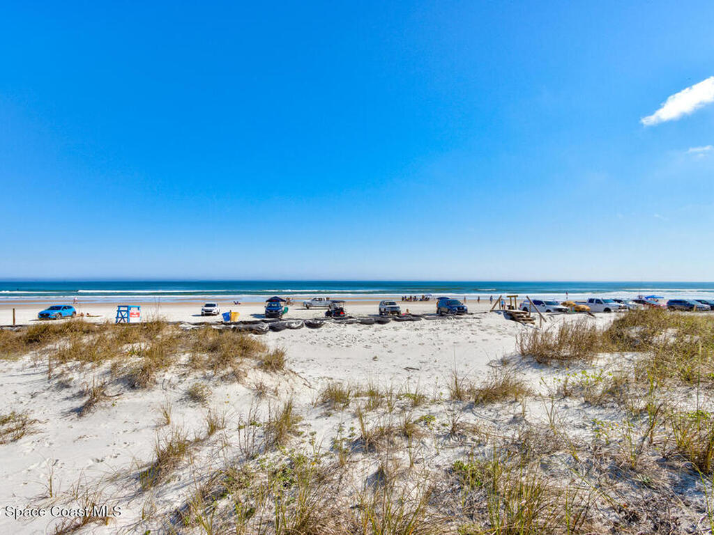 921 N Atlantic Avenue, New Smyrna Beach, FL 32169