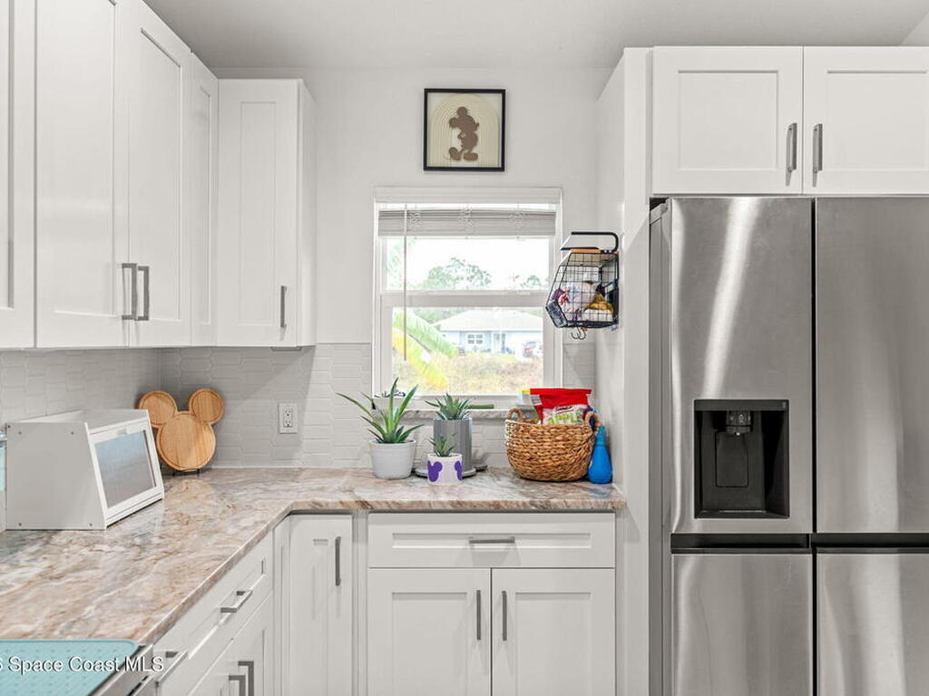 8615 102nd Court, Vero Beach, FL 32967