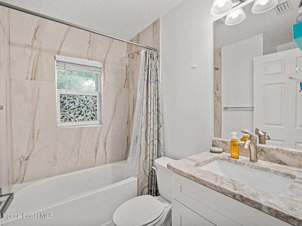 8615 102nd Court, Vero Beach, FL 32967