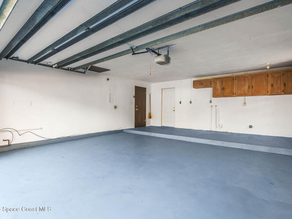 4245 Hillview Circle, Merritt Island, FL 32952