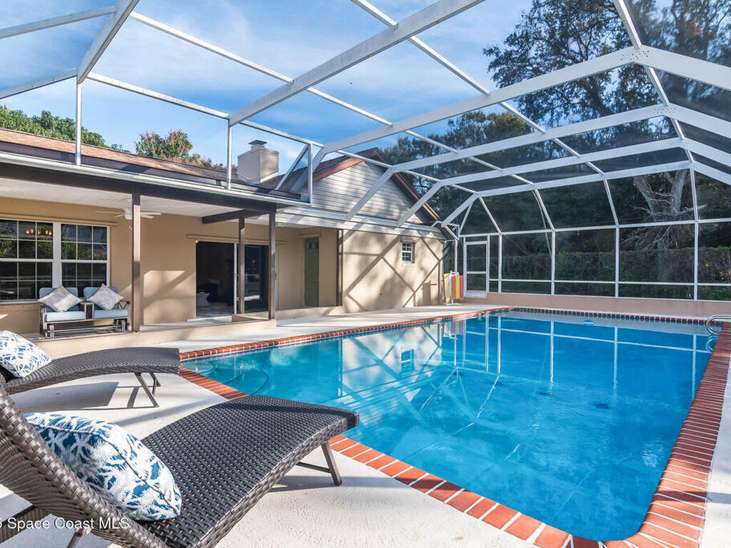 4245 Hillview Circle, Merritt Island, FL 32952