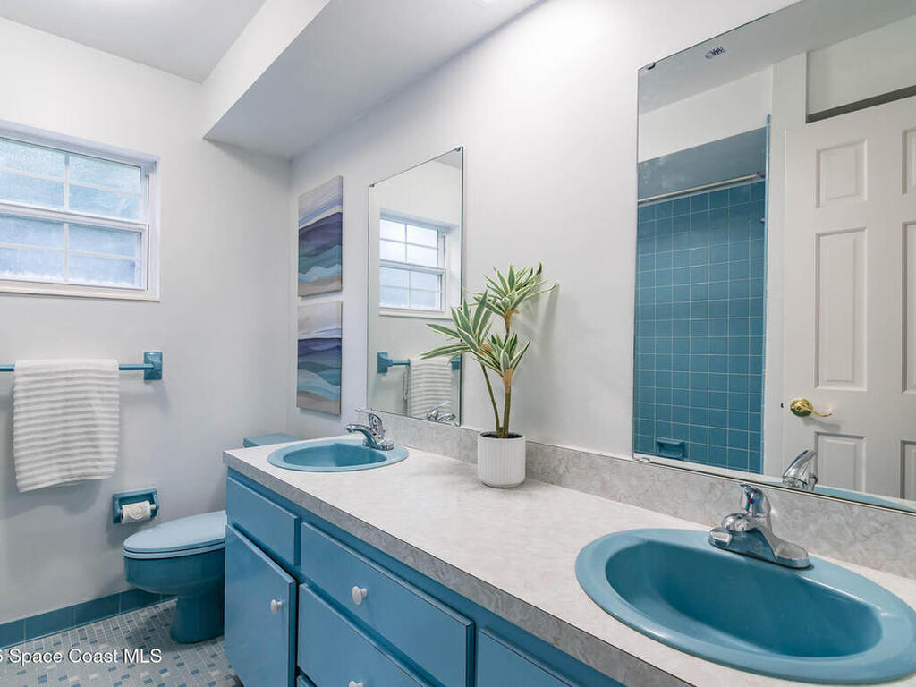 4245 Hillview Circle, Merritt Island, FL 32952