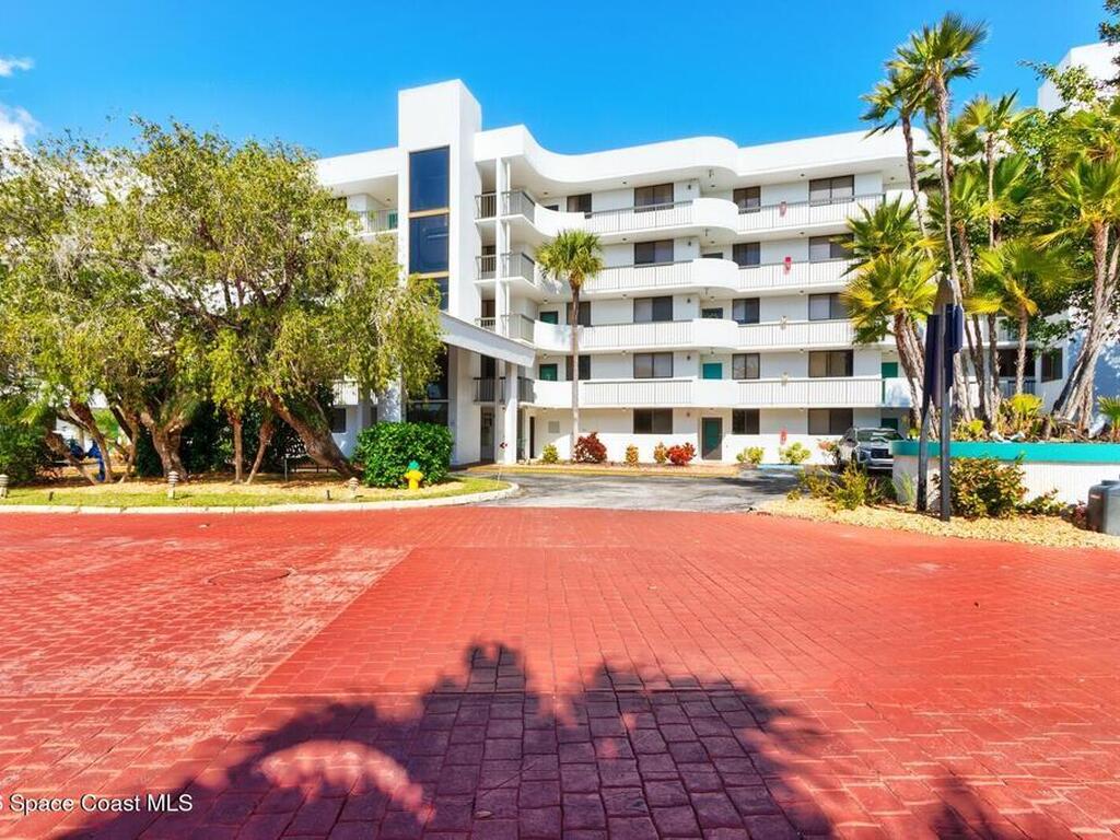 300 Columbia Drive, Cape Canaveral, FL 32920