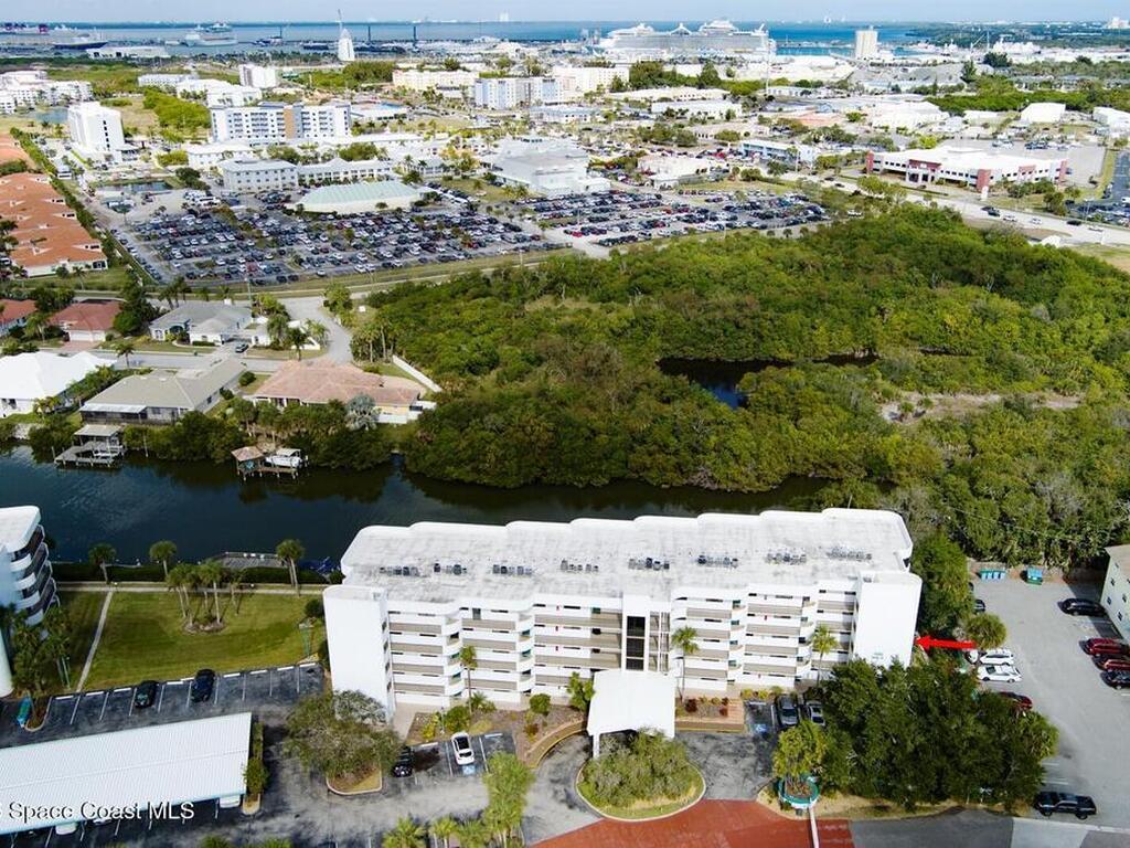300 Columbia Drive, Cape Canaveral, FL 32920