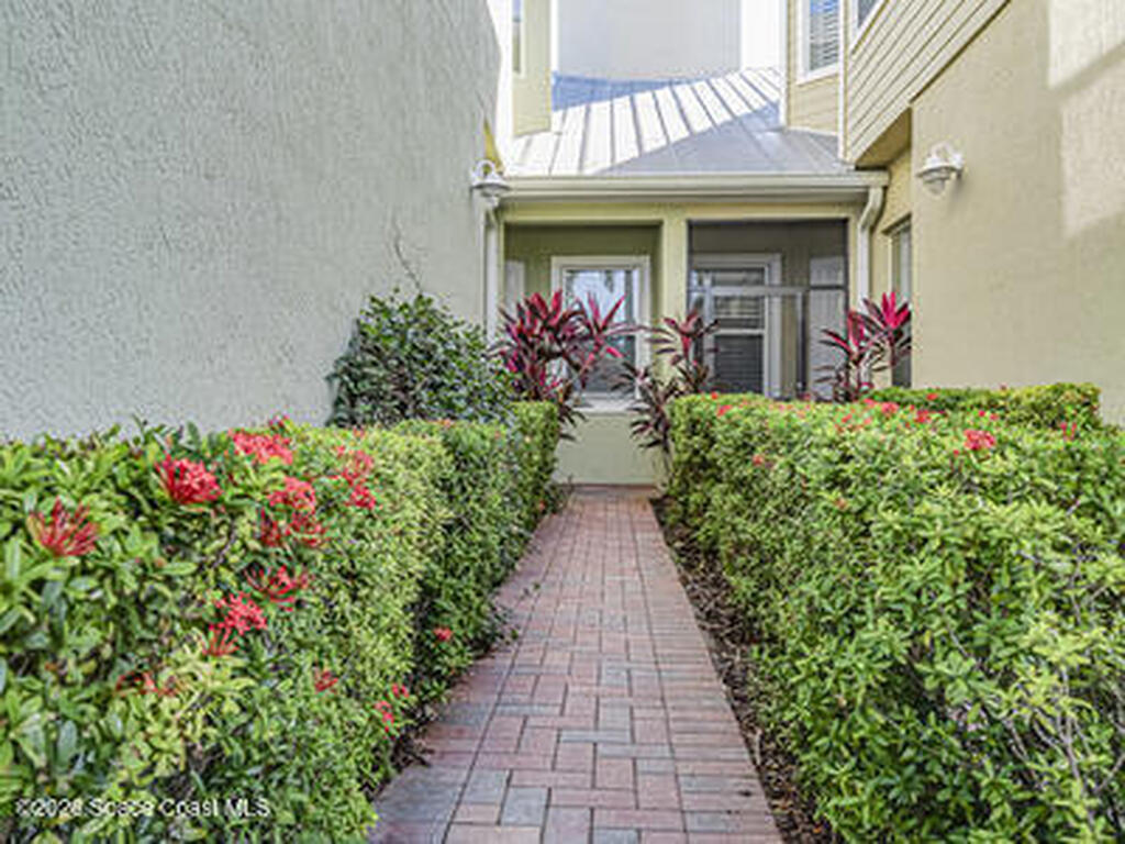 1835 Bridgepointe Circle, Vero Beach, FL 32967