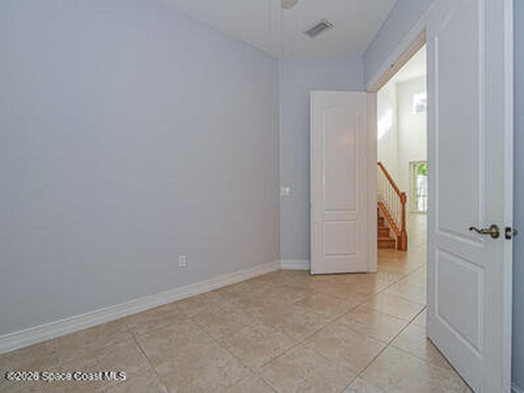 1835 Bridgepointe Circle, Vero Beach, FL 32967