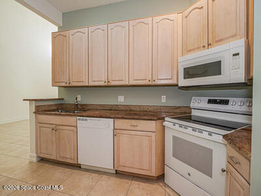 1835 Bridgepointe Circle, Vero Beach, FL 32967