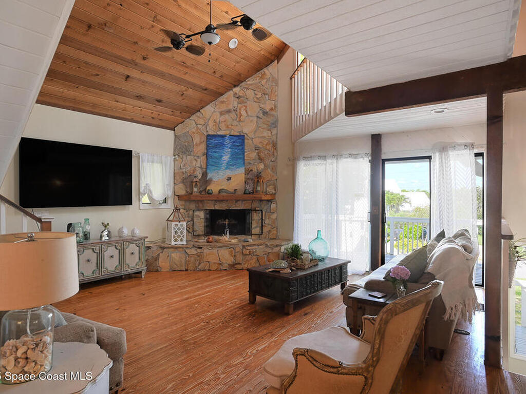 5875 Riverside Drive, Melbourne Beach, FL 32951