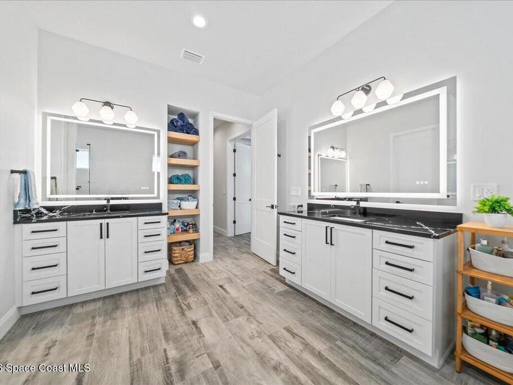 1696 Gracewood Drive, Melbourne, FL 32940