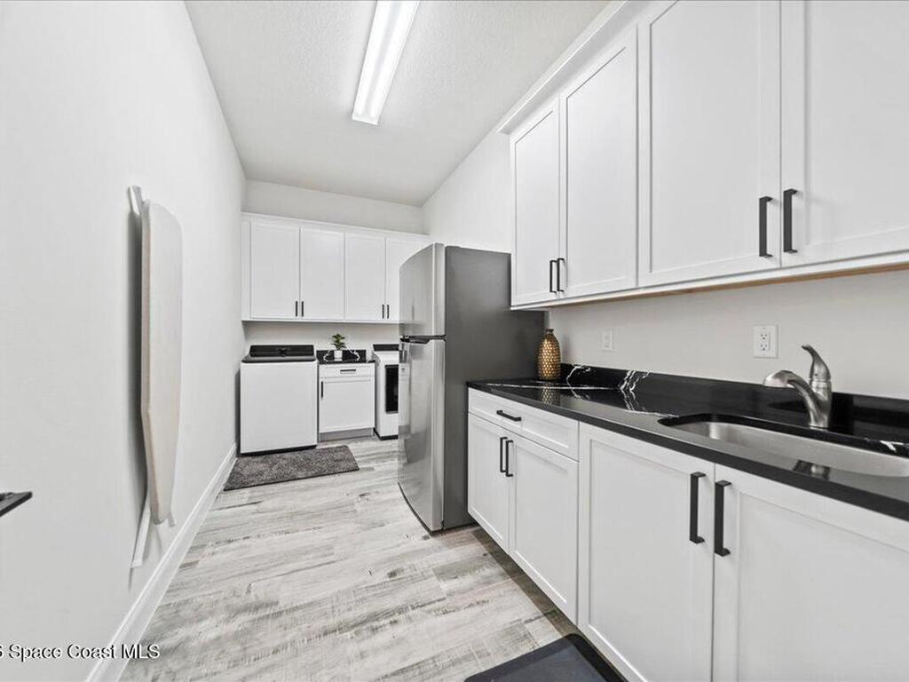 1696 Gracewood Drive, Melbourne, FL 32940