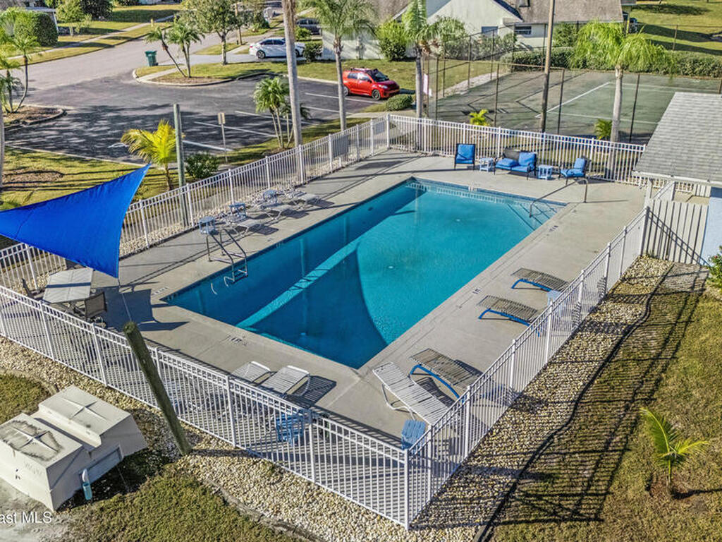 2315 Early Dawn Circle, Melbourne, FL 32935