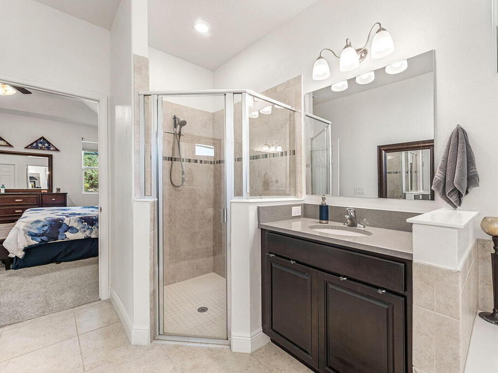 6435 Monserrat Drive, Vero Beach, FL 32967