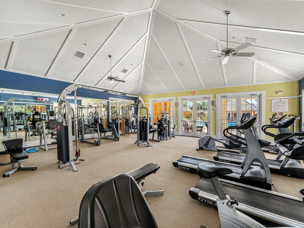 6435 Monserrat Drive, Vero Beach, FL 32967