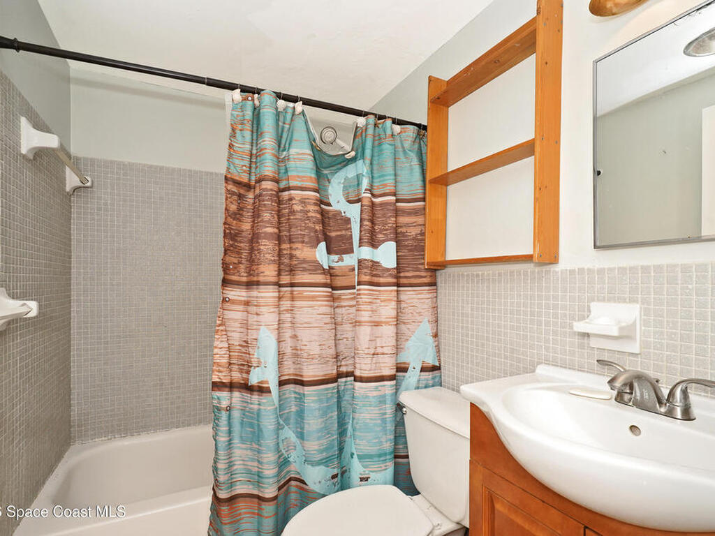 250 N Banana River Drive, Merritt Island, FL 32952