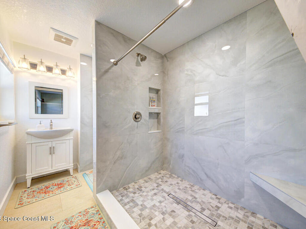 30 Westview Lane, Cocoa Beach, FL 32931