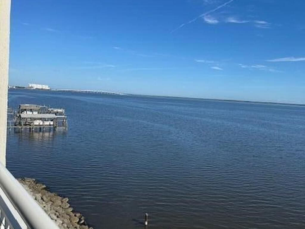 1805 Riverside Drive, Titusville, FL 32780