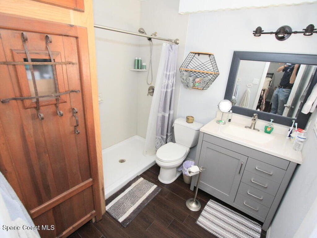 8205 93rd Avenue, Vero Beach, FL 32967