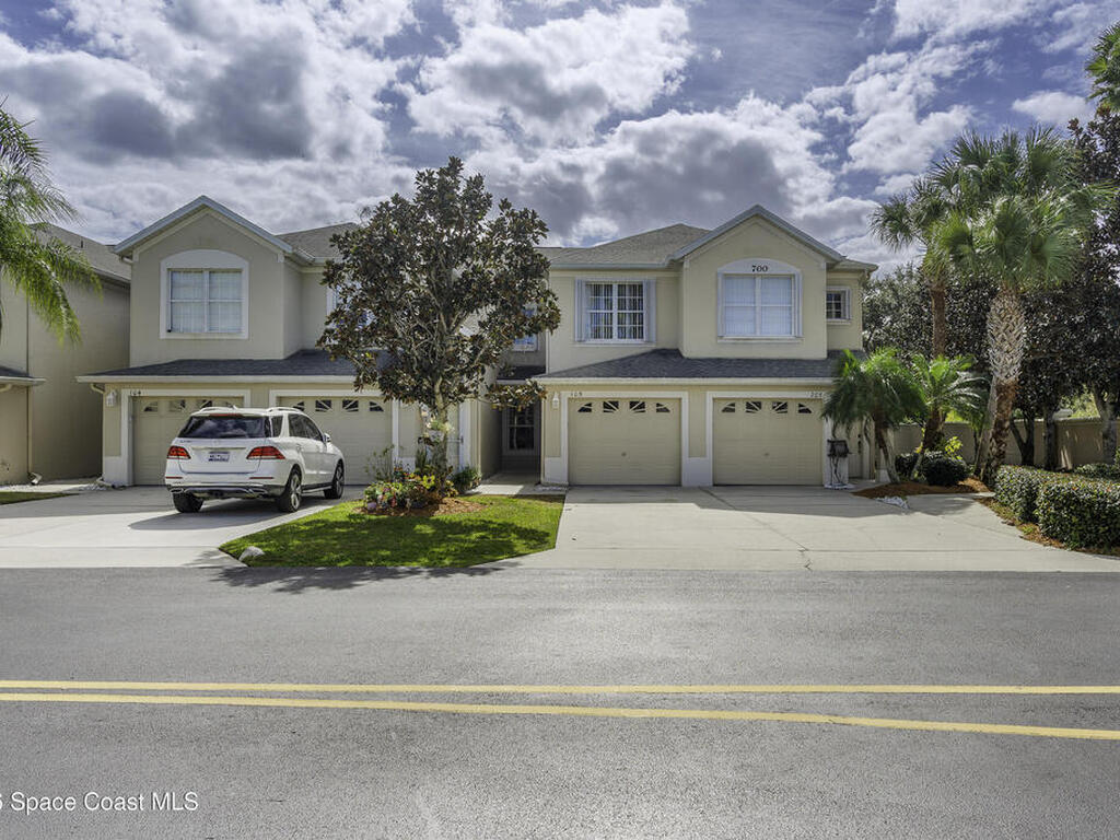 700 Trotter Lane, Melbourne, FL 32940