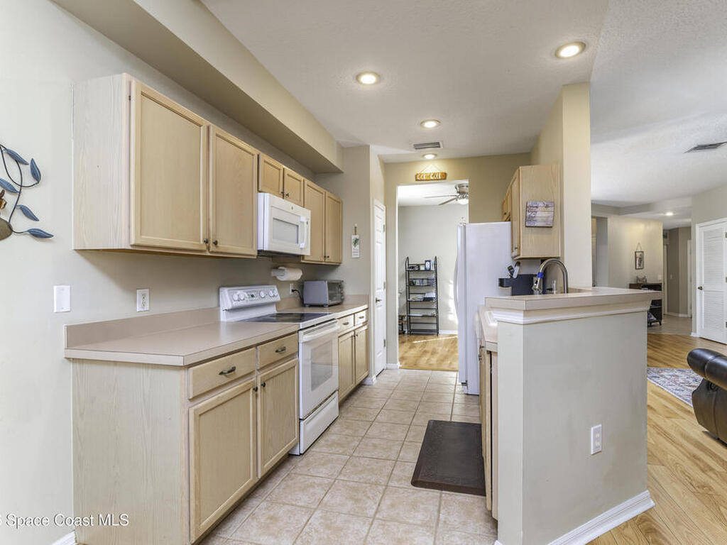 700 Trotter Lane, Melbourne, FL 32940