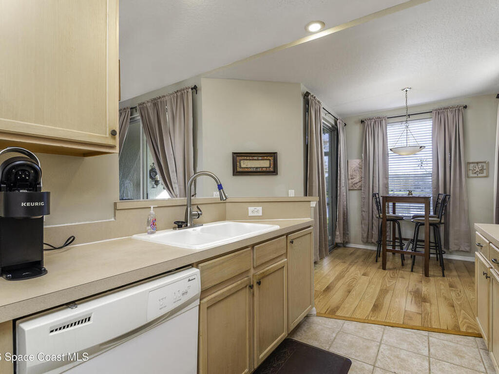700 Trotter Lane, Melbourne, FL 32940