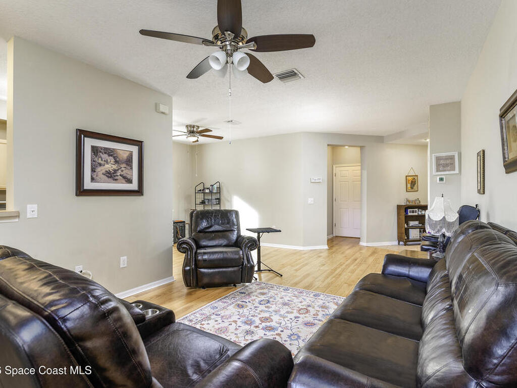 700 Trotter Lane, Melbourne, FL 32940