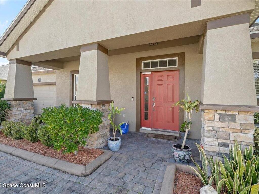 1611 Bridgeport Circle, Rockledge, FL 32955