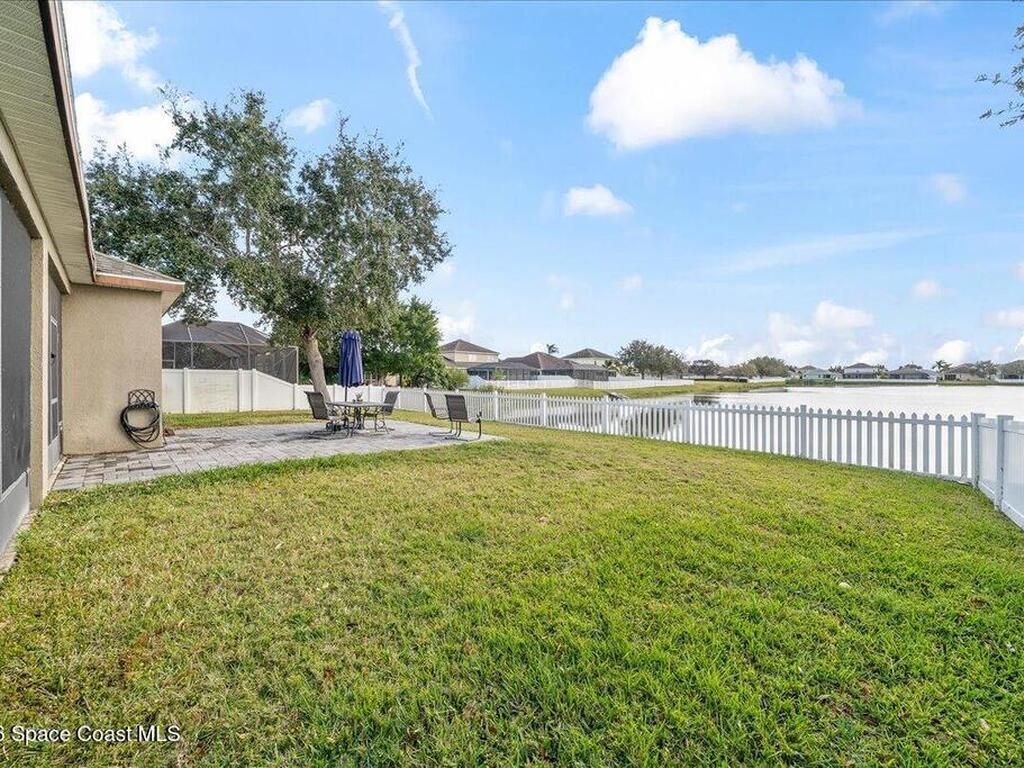 1611 Bridgeport Circle, Rockledge, FL 32955