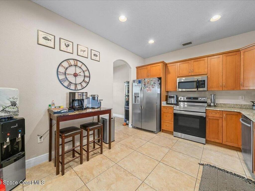 1611 Bridgeport Circle, Rockledge, FL 32955