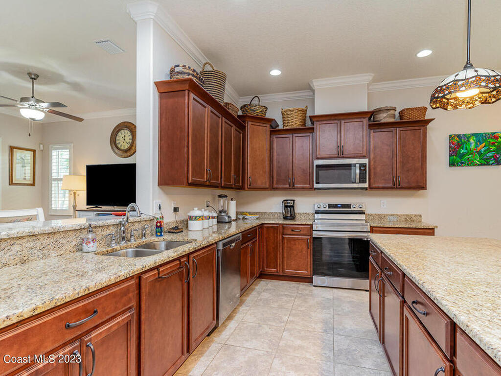 543 Heming Way, Melbourne, FL 32901