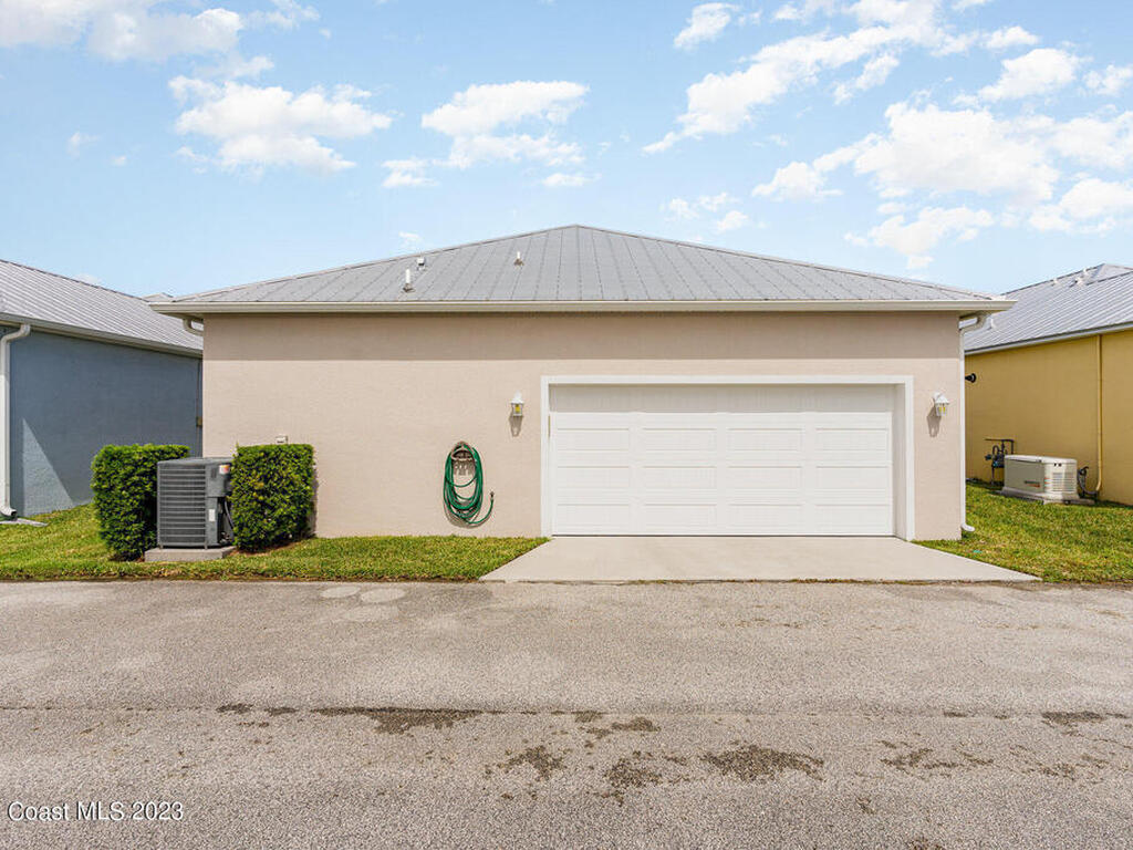 543 Heming Way, Melbourne, FL 32901