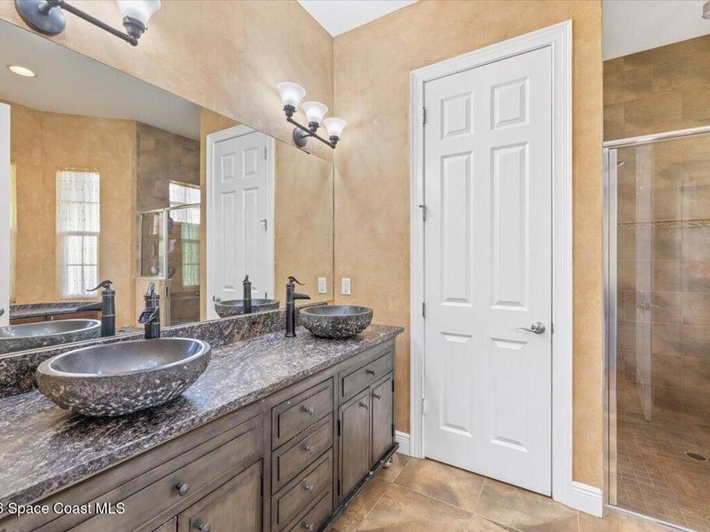 6140 55th Avenue, Vero Beach, FL 32967