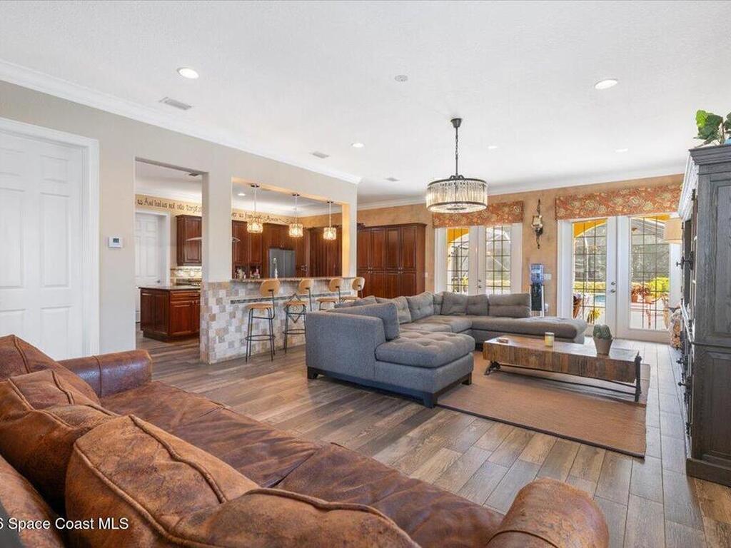 6140 55th Avenue, Vero Beach, FL 32967