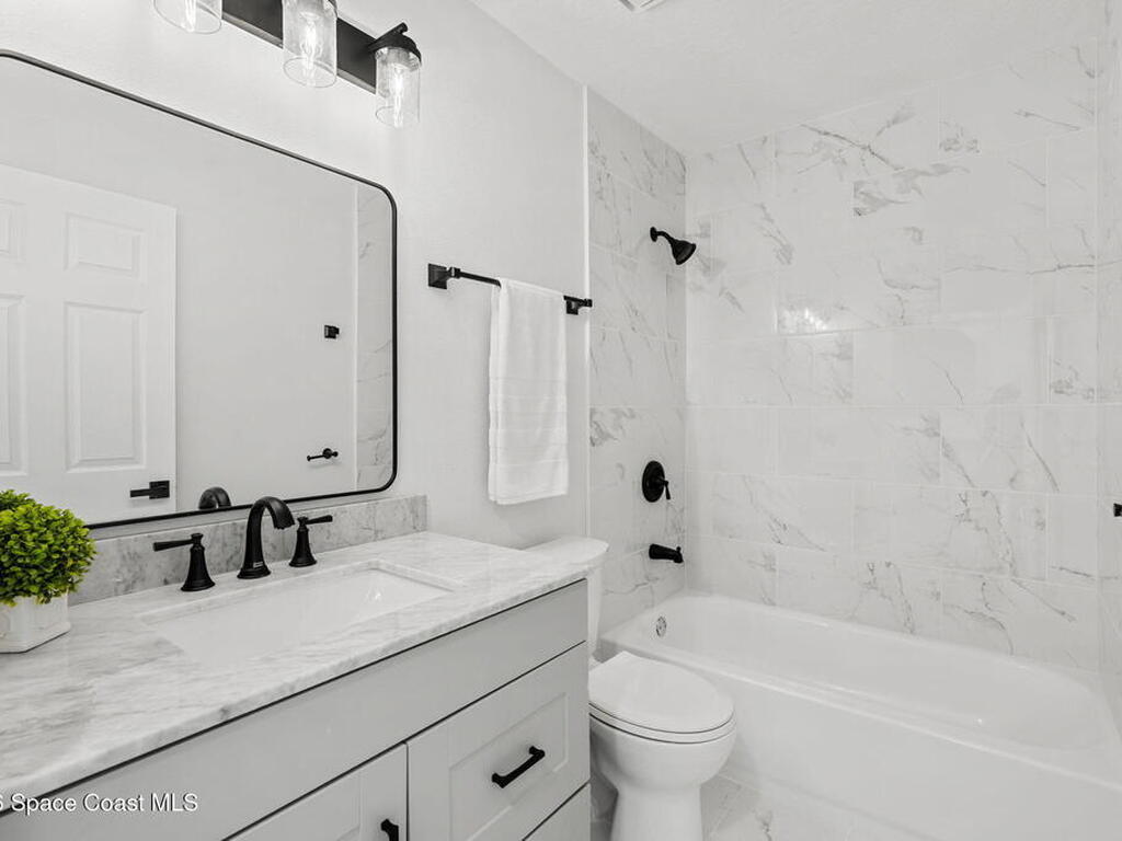 3050 Kershaw Court, Melbourne, FL 32934