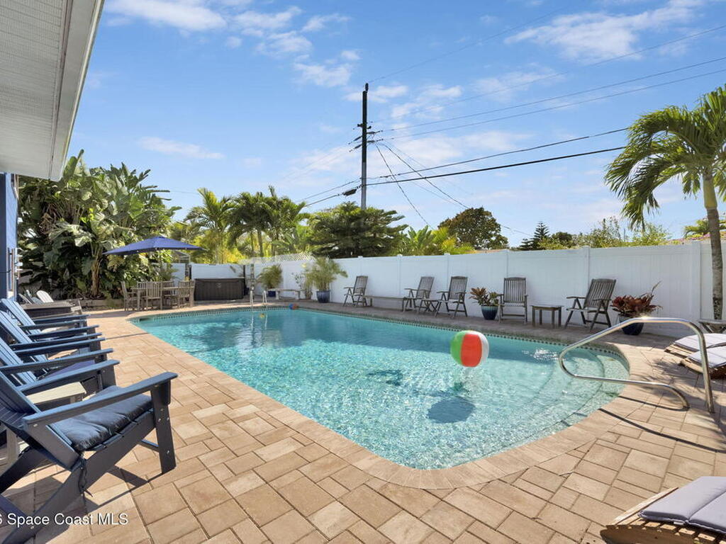 1034 Bali Road, Cocoa Beach, FL 32931