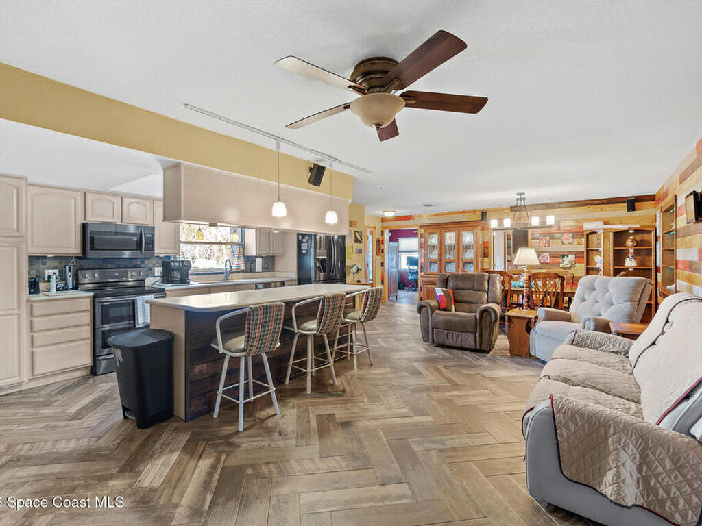 1497 Hendren Drive, Melbourne, FL 32935