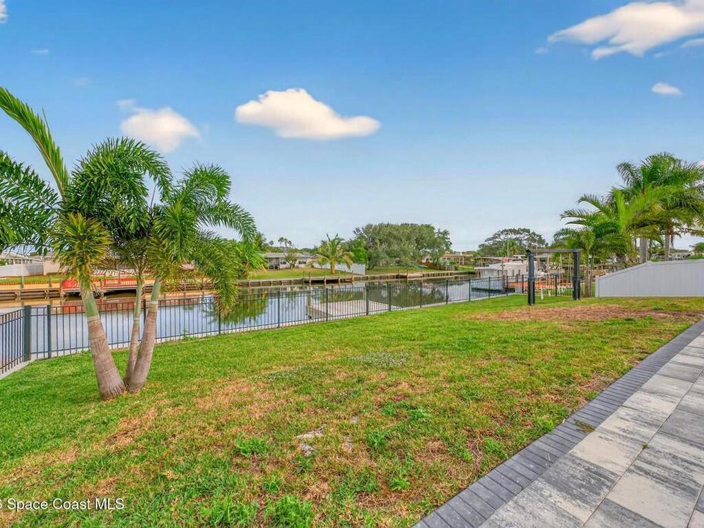 113 Deleon Road, Cocoa Beach, FL 32931