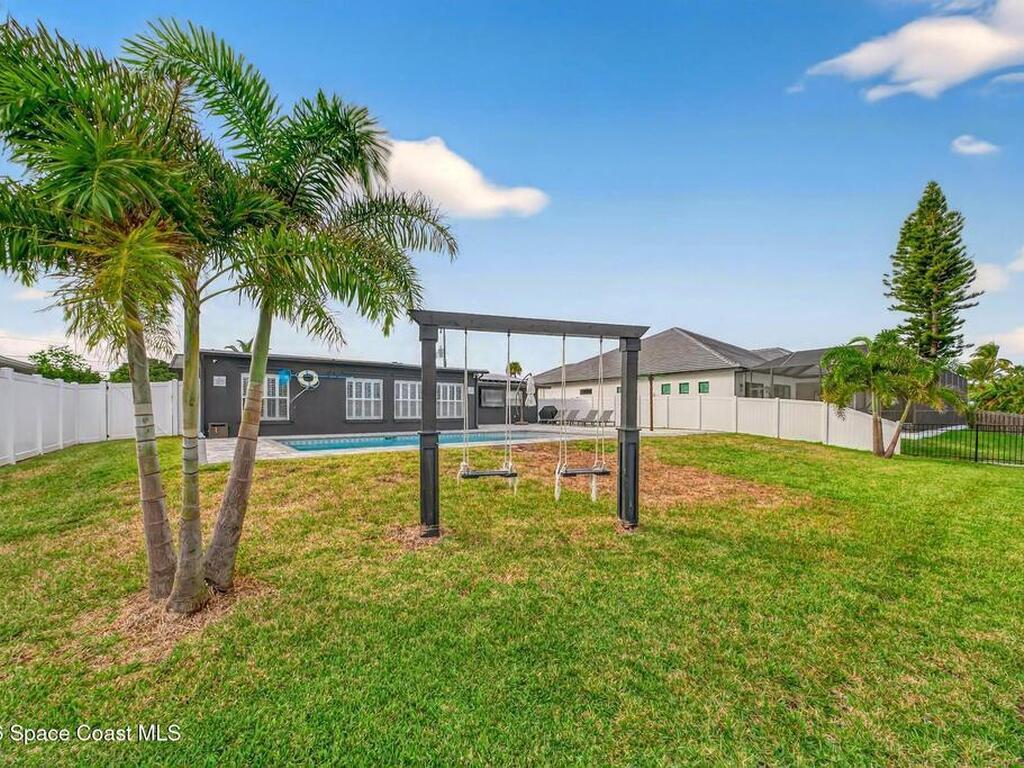 113 Deleon Road, Cocoa Beach, FL 32931