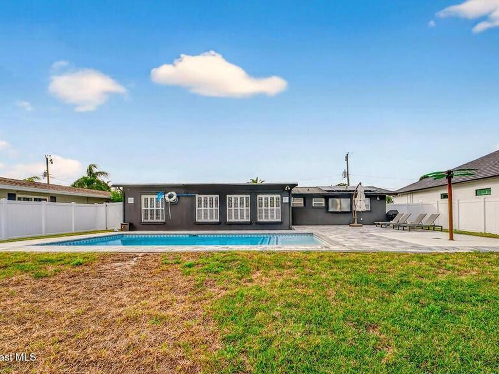 113 Deleon Road, Cocoa Beach, FL 32931