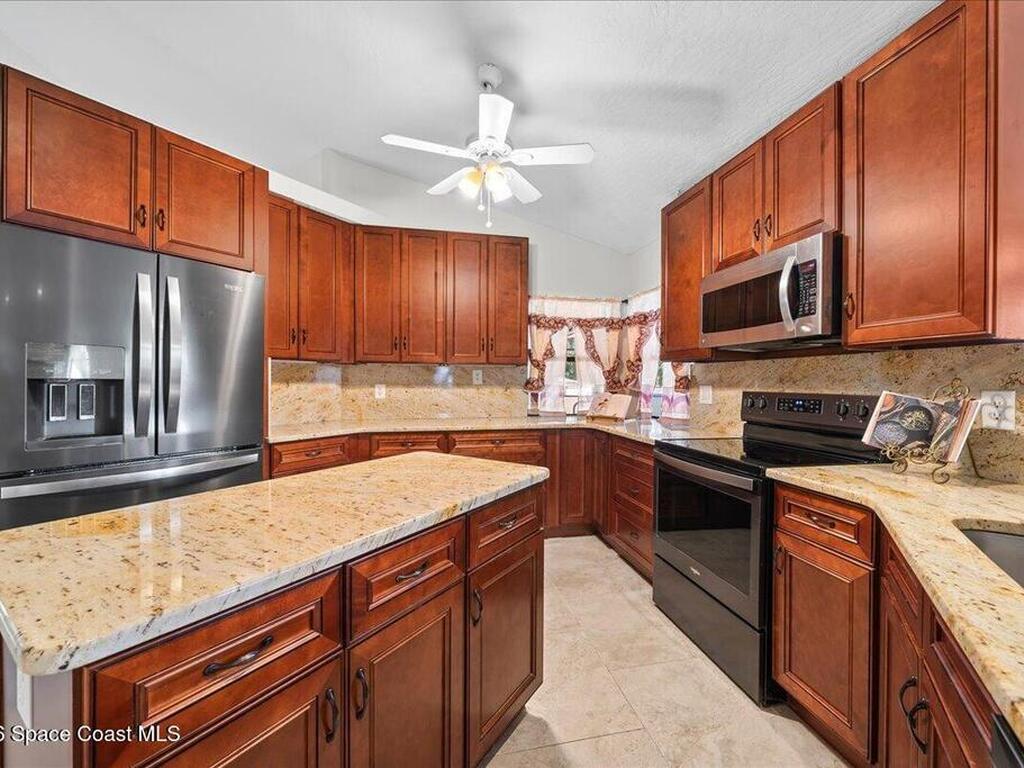 3055 Kershaw Court, Melbourne, FL 32934