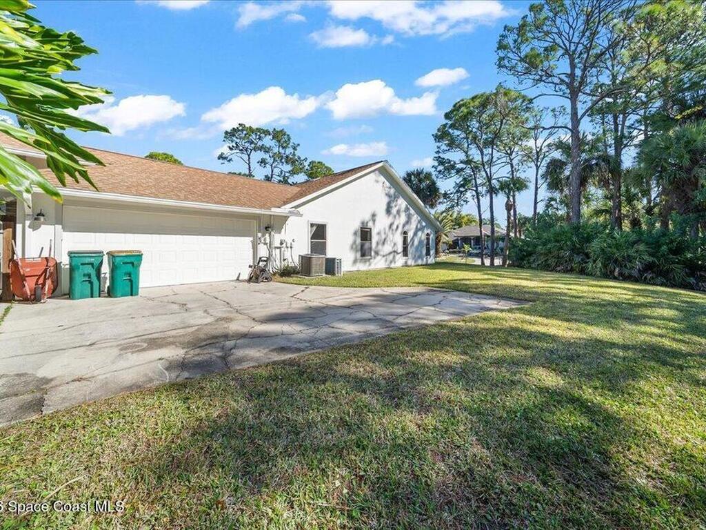 3055 Kershaw Court, Melbourne, FL 32934